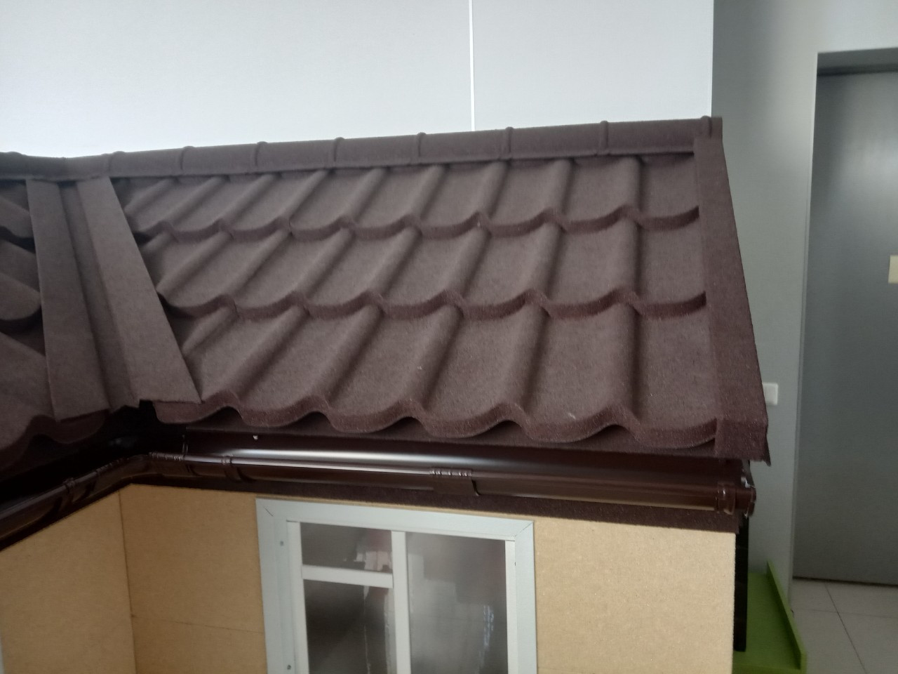 Композитна черепиця Queentile Standard Graphite - Зображення 2