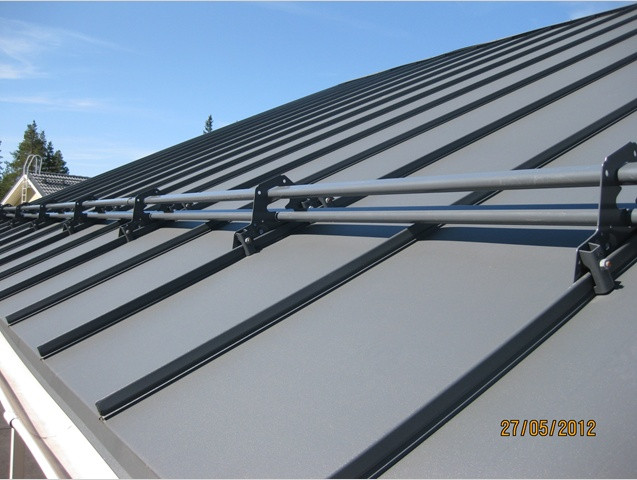 Ruukki Classic — D 0,5 мм Pural Matt BT black RR 33 Premium 50 — фальцева покрівля. - Зображення 9