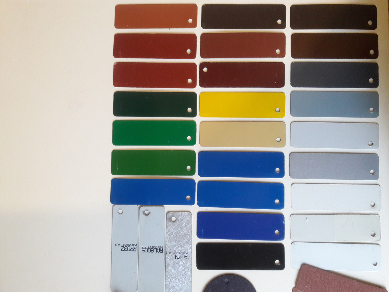 Гладкий Листь 0,5 мм RAL 8017 Arcelor Mittal Німеччина (2000 мм*1250 мм) - Зображення 9