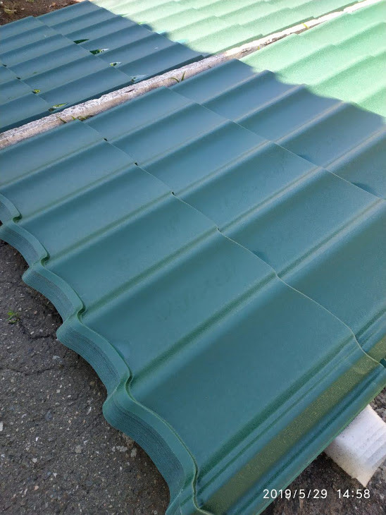 Металочерепиця MAT 0,45 "Rauni Premium" RAL 6005 (зелена) - Зображення 3