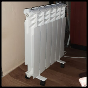 Електрорадіатор FLYME Elite/6 секцій/650 Ватів/з ніжками/до 14 м2